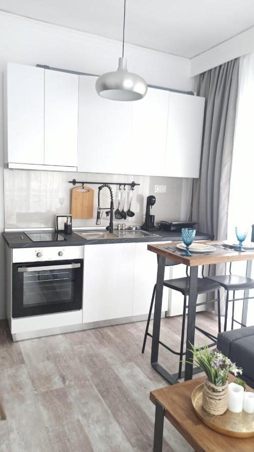 DOWN TOWN Luxurious Apartments  Alexandroúpoli Extérieur photo